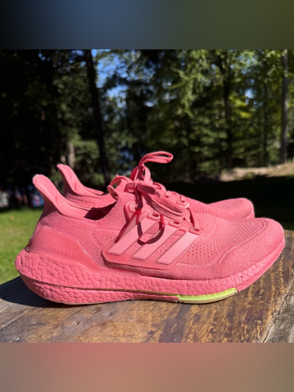 adidas Ultra Boost 21 Women’s Size 9